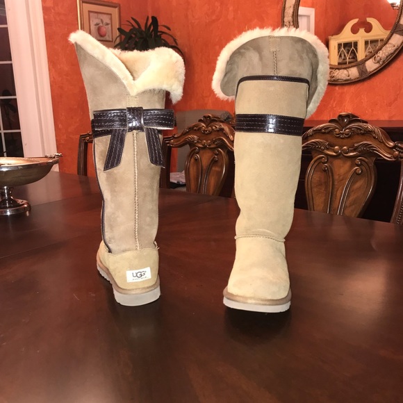 UGG | Shoes | Tall Leather Bow Uggs 